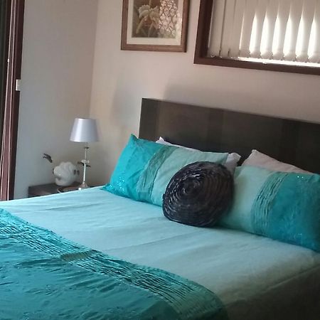 Cottage By The Bay, Pet Friendly Batemans Bay Exterior foto
